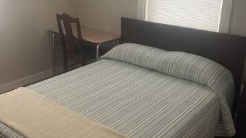 2 bedrooms, desk, travel crib, free WiFi