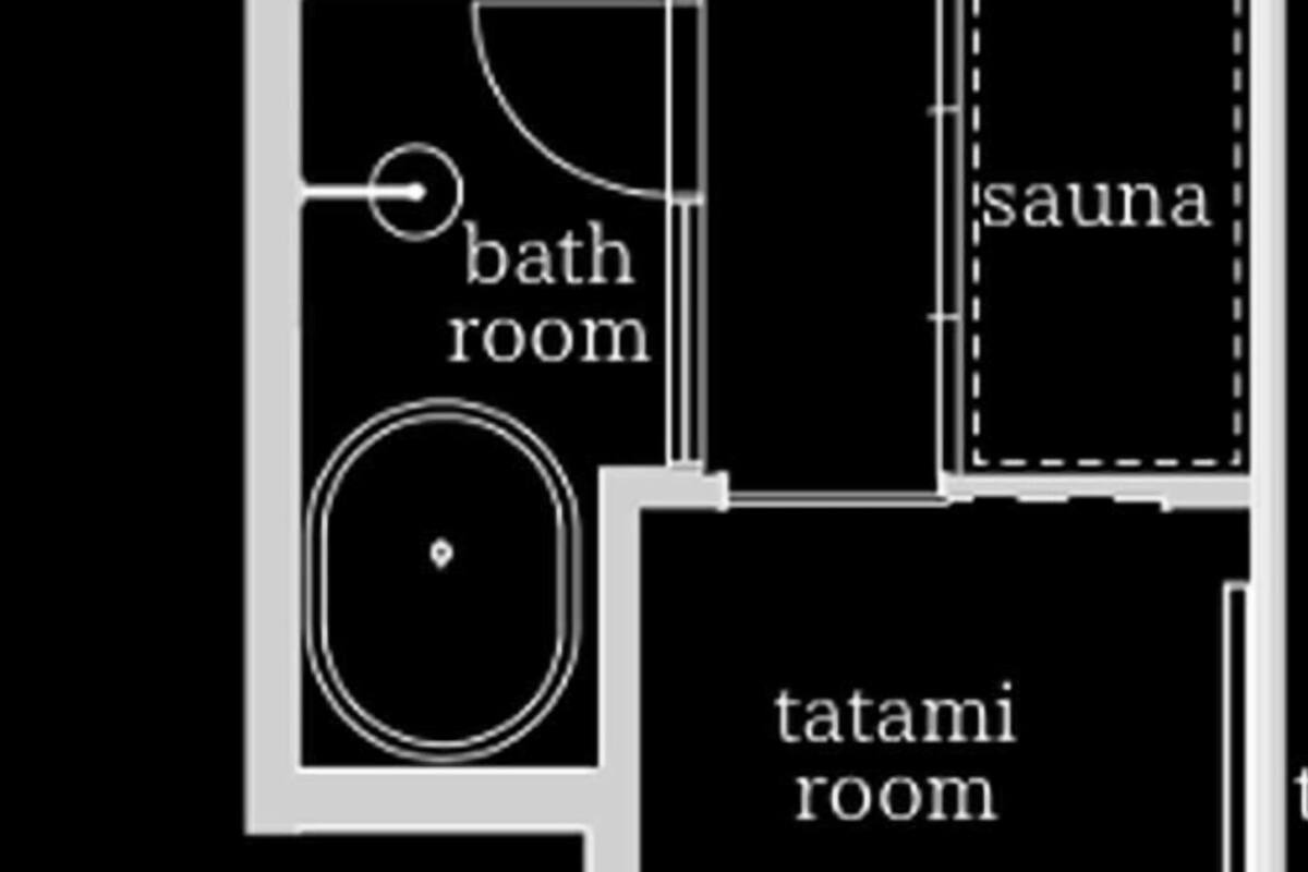 Plano de distribución con aseo, baño, sauna y sala de tatami.