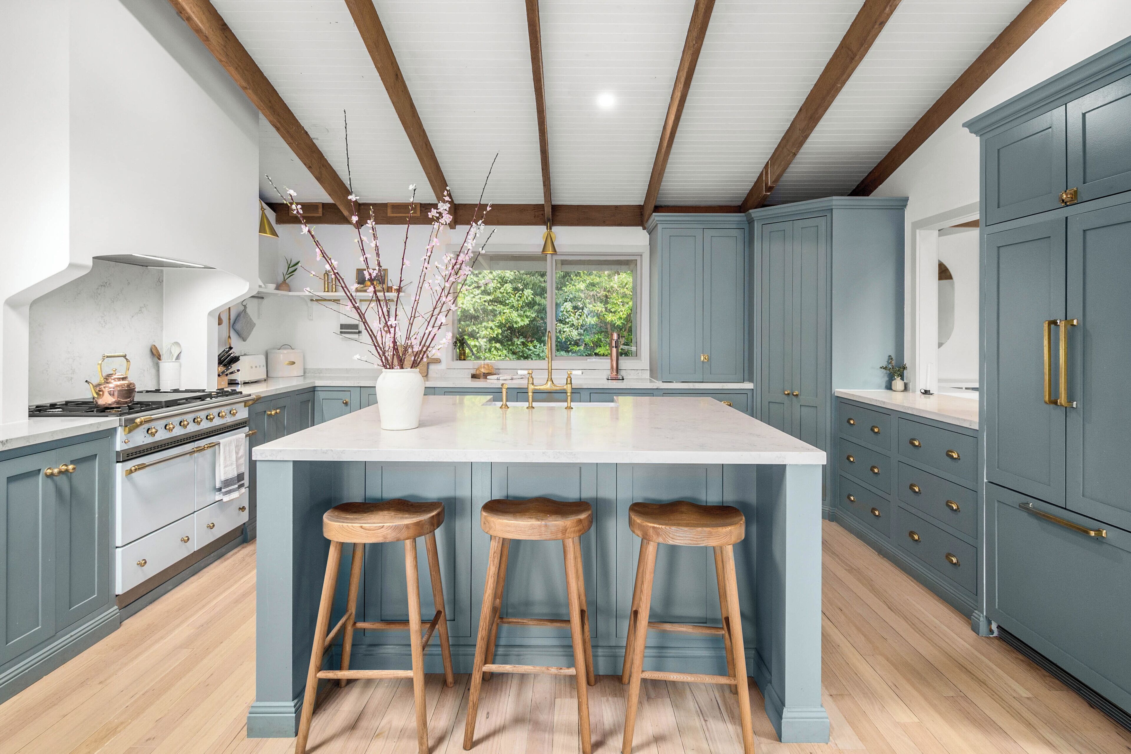 Luxury Villa, Garden View | Private kitchen | Electric kettle