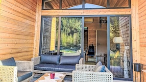 Unclassified image, 3 of 24, button - Tiny Haus Glockenalm-Villa Kunterbunt by Interhome (Fischbachau - Schliersee)