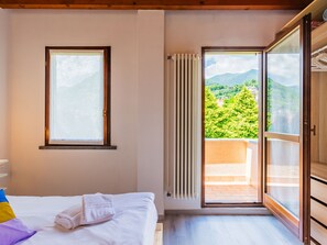 2 bedrooms, Internet - Apartment Chicca by Interhome (Domaso)