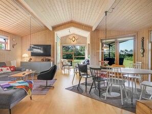 TV, fireplace - "Gligorij" - 450m from the sea by Interhome (Sæby)