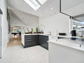 Fridge, oven, dishwasher, highchair