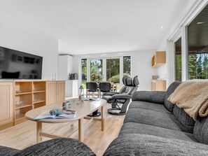 Tv och eldstad