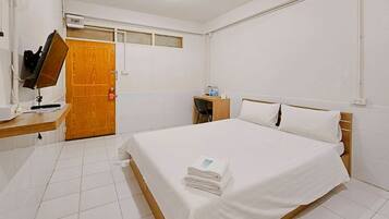 Standaard kamer, uitzicht op de stad | Gratis wifi, beddengoed