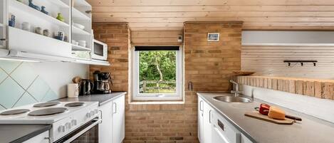 Køleskab, mikrobølgeovn, ovn, opvaskemaskine