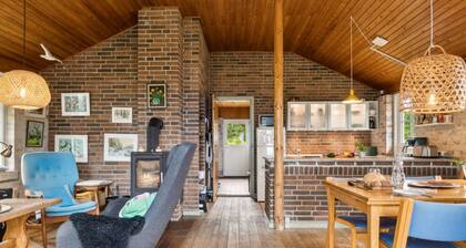 "Uschi" - 86m from the sea by Interhome