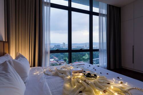 Blackout drapes, iron/ironing board, free WiFi, bed sheets