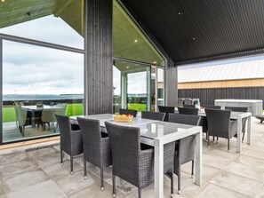Outdoor dining - "Straale" - 50m from the sea by Interhome (Ebeltoft)