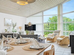 TV, fireplace - "Gedda" -  from the sea by Interhome (Vestervig)