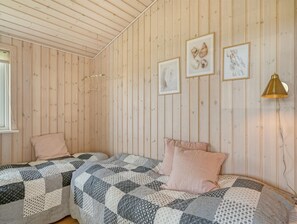 3 bedrooms, WiFi