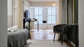 1 slaapkamer, een strijkplank/strijkijzer, wifi, beddengoed