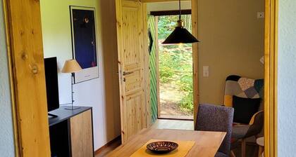 Holiday Home 'Bienenhaus' with Private Terrace, Private Garden and Wi-Fi