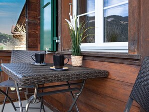 Outdoor dining - Chalet Anita by Interhome (Zweisimmen)