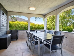 Outdoor dining - "Eunice" - 850m from the sea by Interhome (Glesborg)
