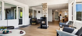 "Eunice" - 850m from the sea by Interhome