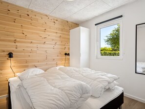 5 bedrooms, Internet - "Eunice" - 850m from the sea by Interhome (Glesborg)