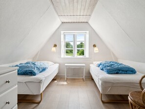 6 bedrooms, Internet