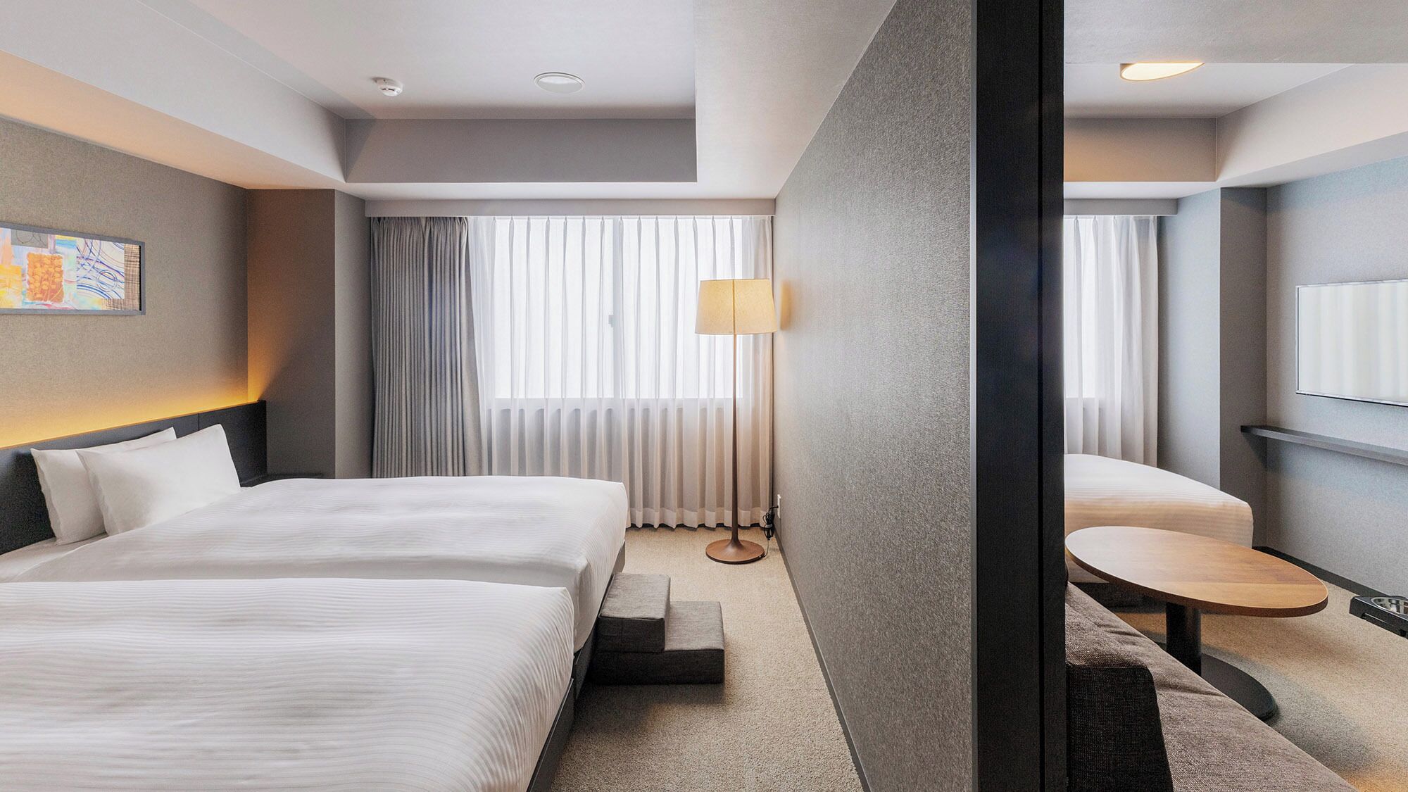 Down duvets, in-room safe, blackout curtains, free WiFi
