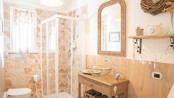 Deluxe-Suite, Gartenblick | Badezimmer