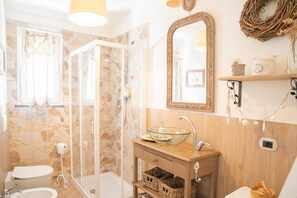 Suite Deluxe, vue sur le jardin | Salle de bain