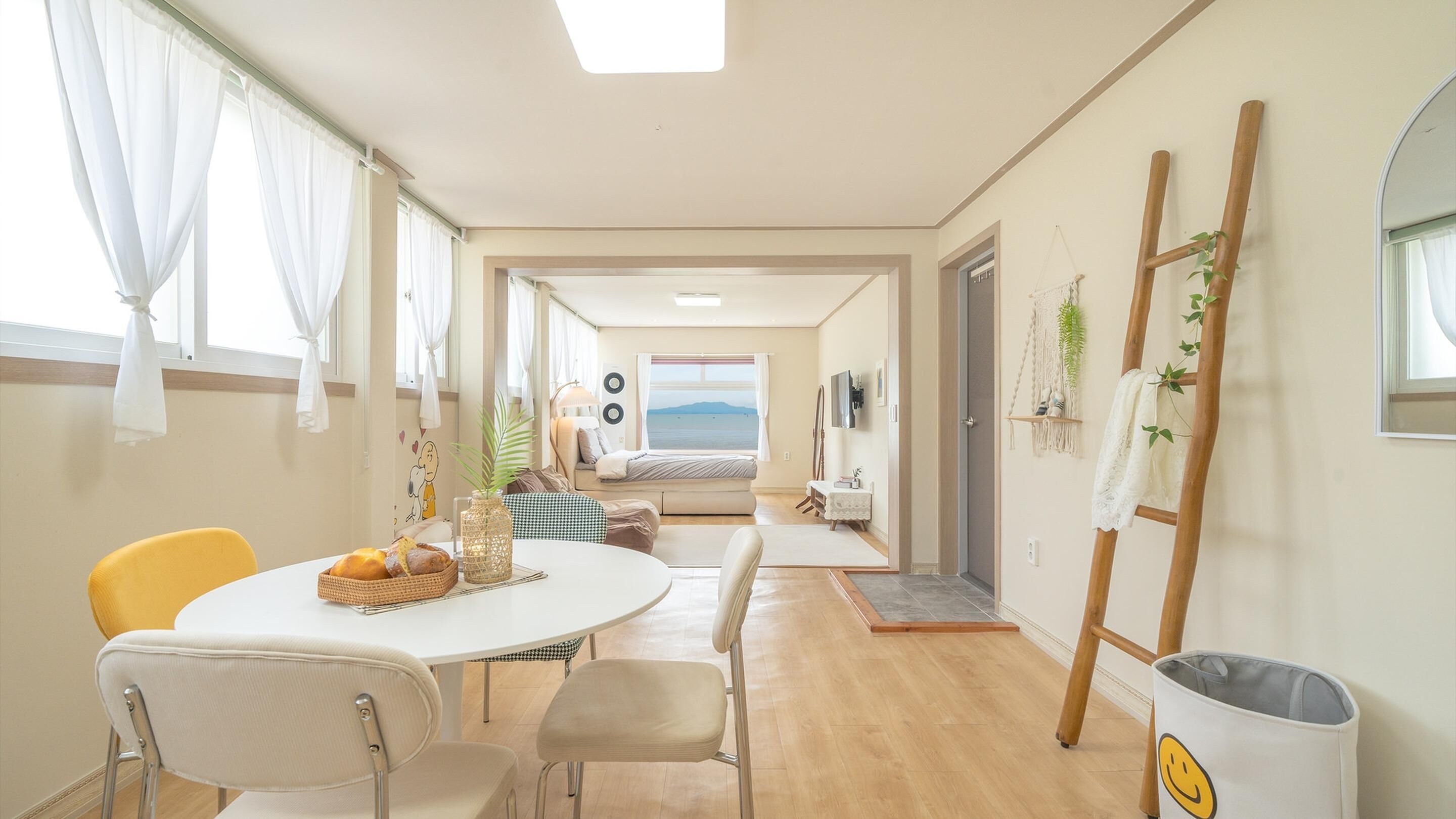 Basic Room, 1 Bedroom (Room 302) | 1 bedroom, free WiFi