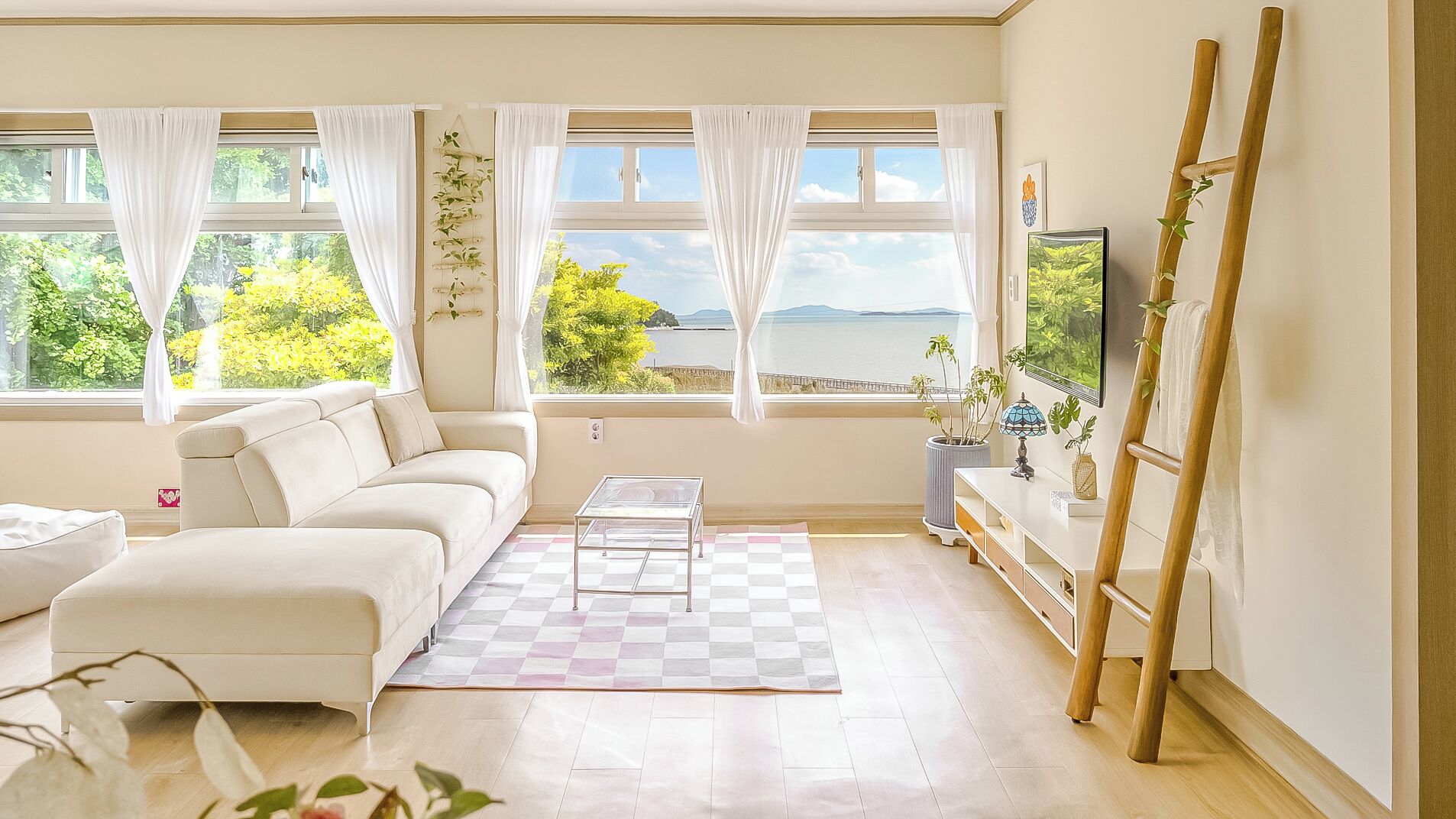 Basic Room, 1 Bedroom (Room 201) | 1 bedroom, free WiFi