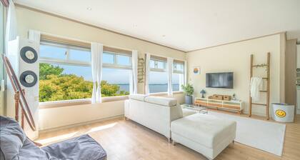 Yeosu Canada meo Village pet Pension