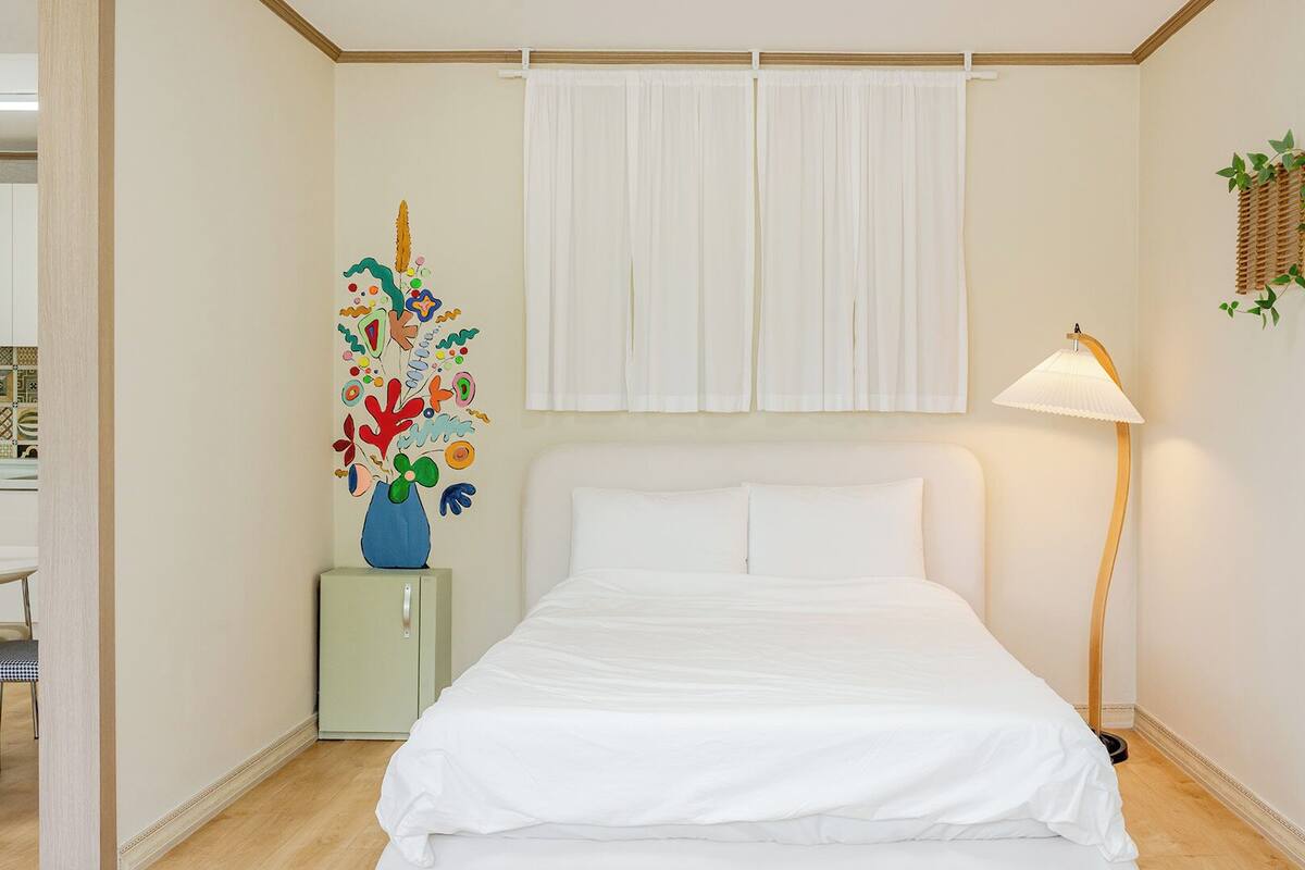 Habitación básica, 1 habitación (Room 202) | 1 dormitorio y wifi gratis