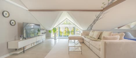 Basic Room, 1 Bedroom (Room 401)