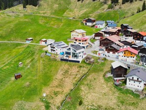 Esterni