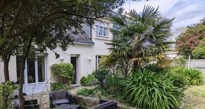 Maison à 100m de la Plage Proche de Toutes Commodités. Proche de Lorient