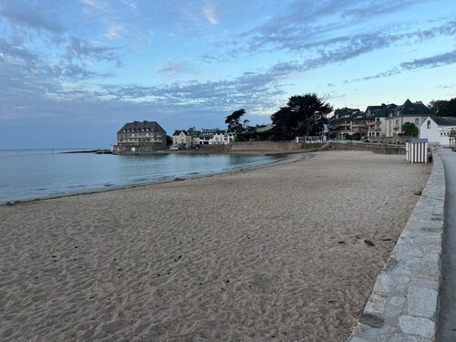Maison à 100m de la Plage Proche de Toutes Commodités. Proche de Lorient