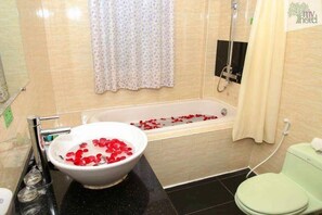 Deluxe Double or Twin Room, City View | Bathroom | Combined shower/bathtub, hair dryer, towels, soap - My Hotel Myanmar (Yangon)