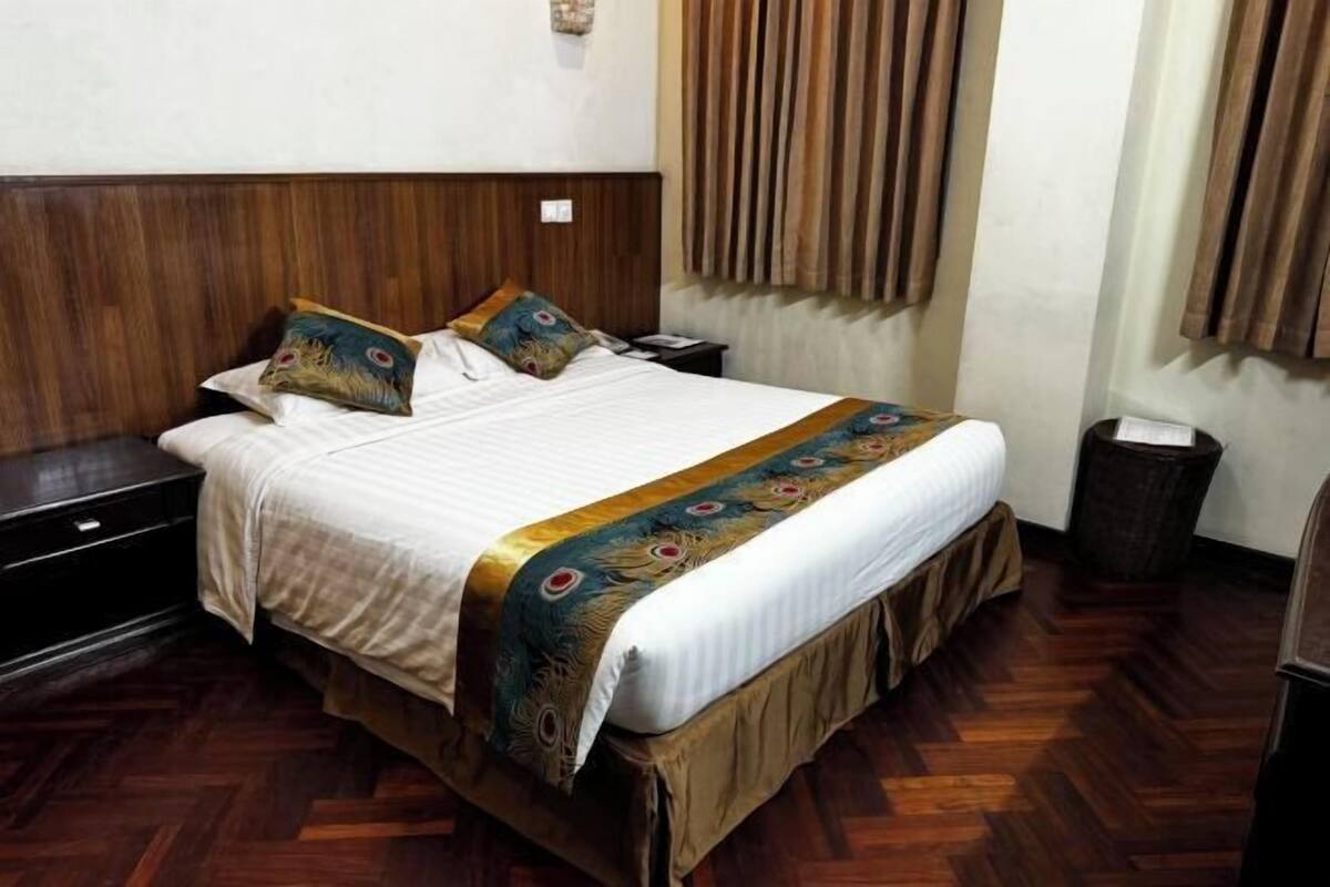 1 bedroom, desk, free WiFi