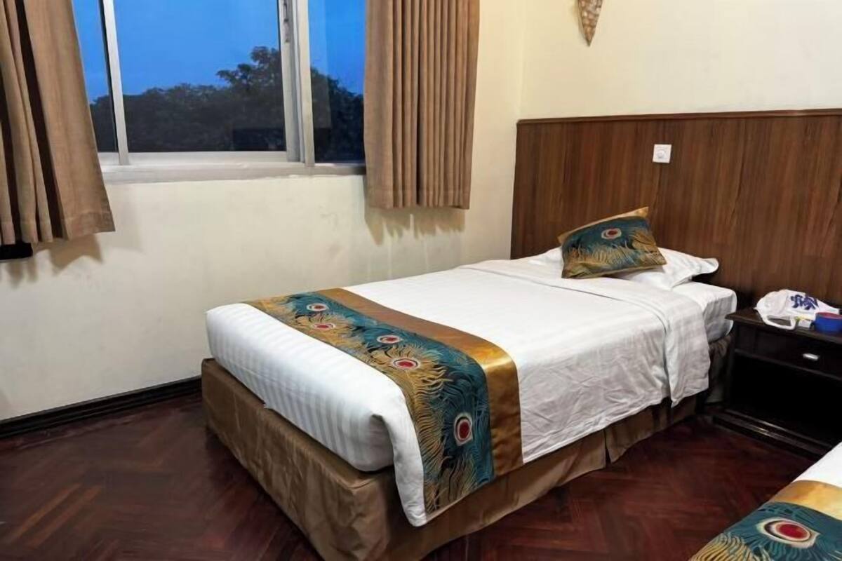 1 bedroom, desk, free WiFi