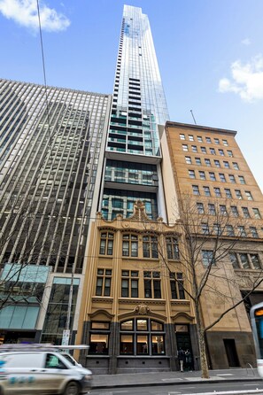 Exterior - Luxuria Apartments - Collins House (Melbourne)