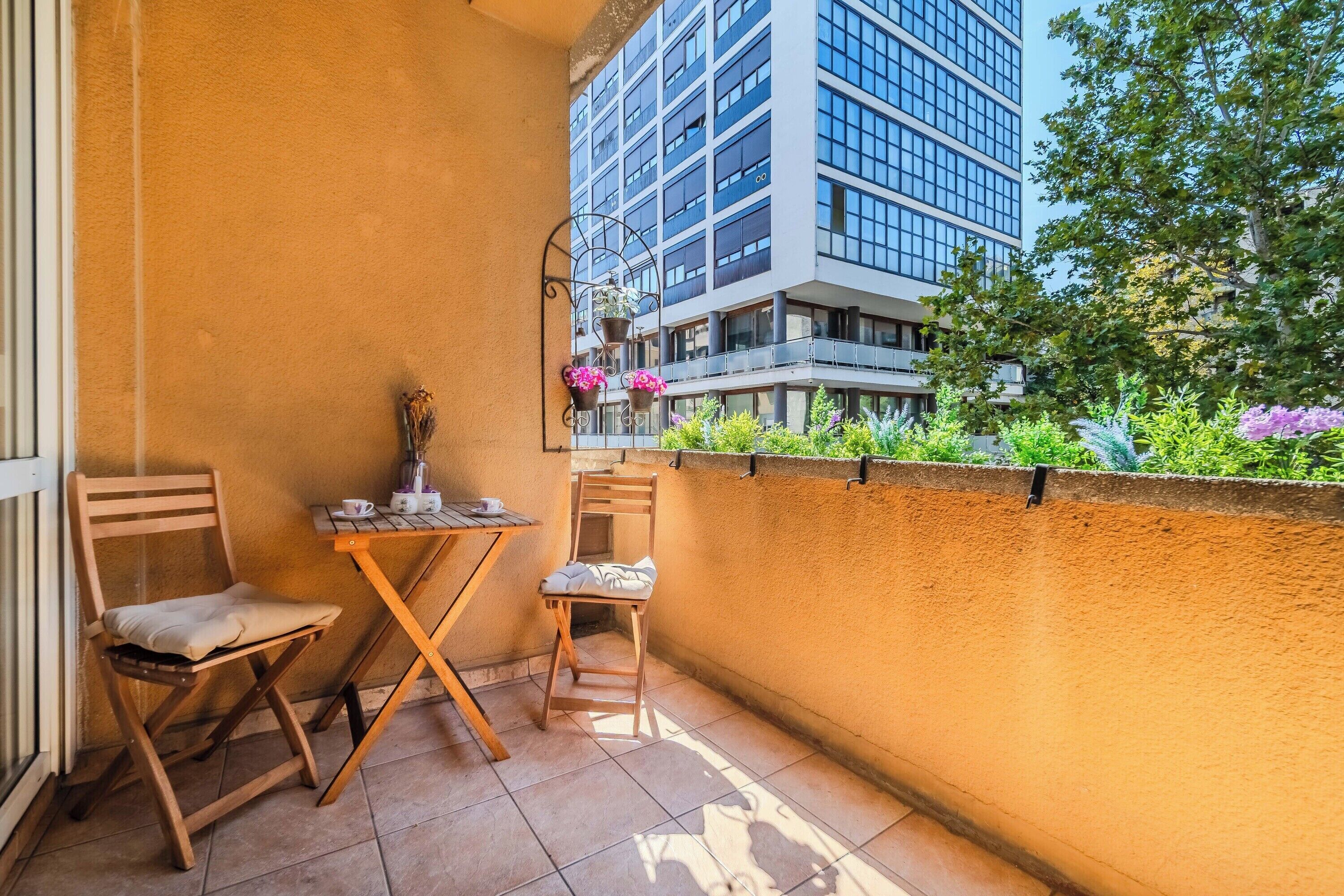 Studio Familial (Lavanda Apartment With Terrace) | Restauration extérieure