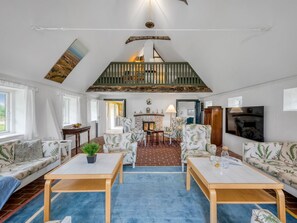 TV, fireplace - "Wandrath" - 2km from the sea by Interhome (Blåvand)