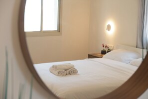Luxury Apartment, Balcony, Sea View | 1 bedroom, desk, iron/ironing board, cribs/infant beds - PORT CITY HAIFA - Authentic Luxury BG (Haifa)