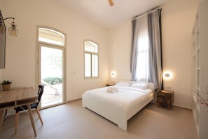 Luxury Apartment | 1 bedroom, desk, iron/ironing board, cribs/infant beds - PORT CITY HAIFA - Authentic Luxury BG (Haifa)