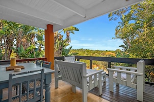 Villa | Vistas al jardín