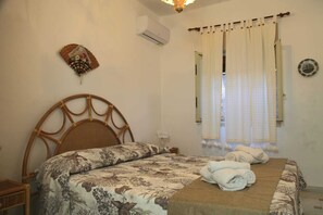 4 soverom, strykejern/-brett, reiseseng for barn og wi-fi (inkludert)