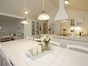 Dining - "Aarne" - 30m from the sea by Interhome (Esbjerg V)
