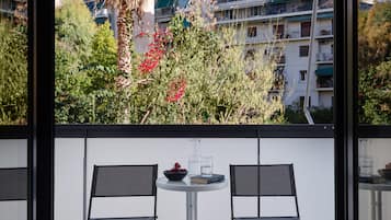 Deluxe-lejlighed - parkudsigt | Terrasse/gårdhave
