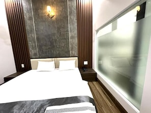 Free WiFi - Chau Anh Hotel Da Nang - by Bay Luxury (Da Nang)