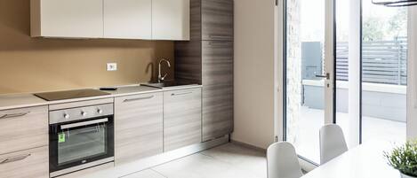 Apartment (1 Bedroom) | Private kitchenette | Fridge, oven, stovetop, dishwasher