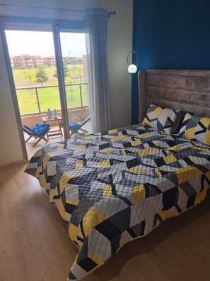 2 soverom, strykejern/-brett, wi-fi og sengetøy