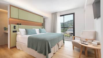 Deluxe Apartment, Sea View | 1 bedroom, desk, free cots/infant beds, free WiFi