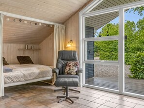 3 bedrooms, WiFi